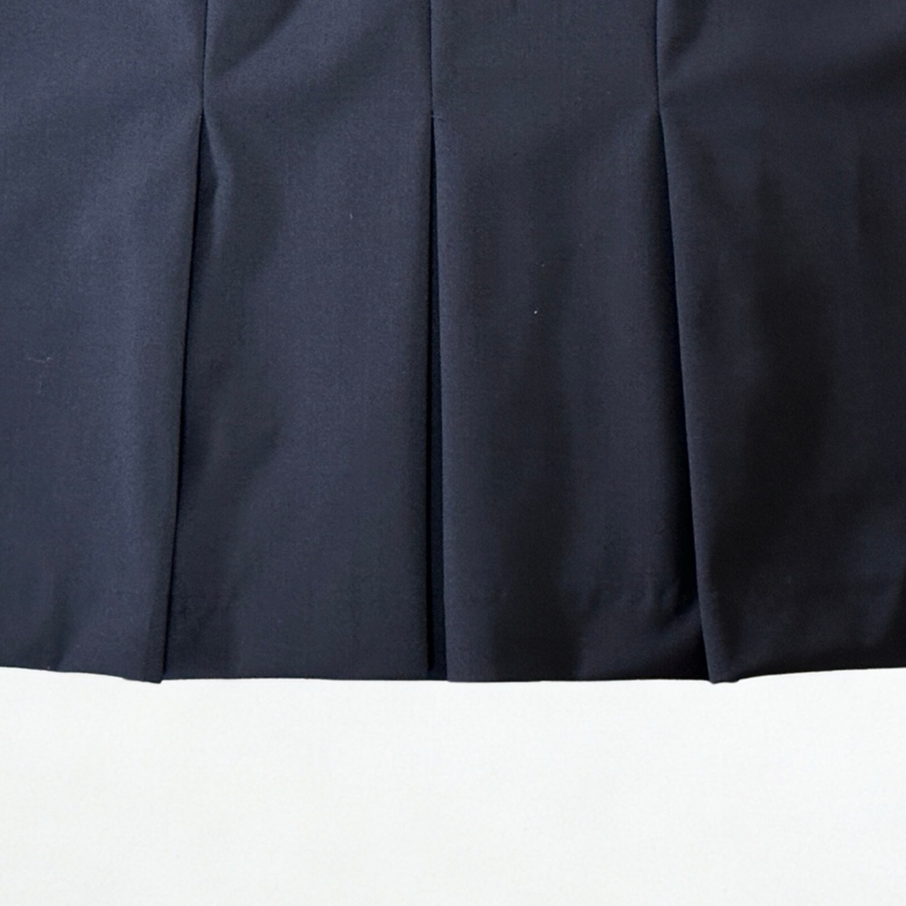Talbots Navy Lightweight Wool Career Skirt NWT Size 12 Pleated Back Lined